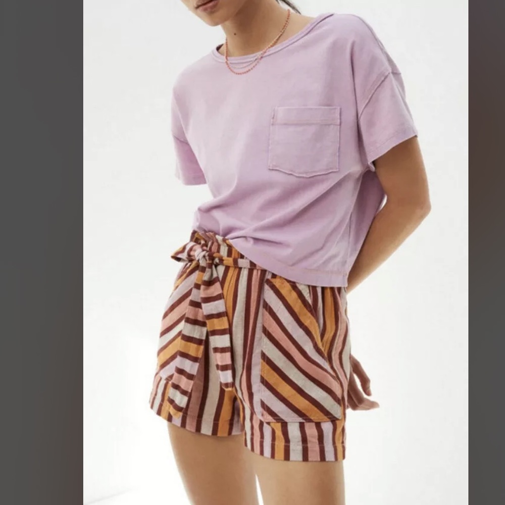 Anthropologie NWT belted high rise short
